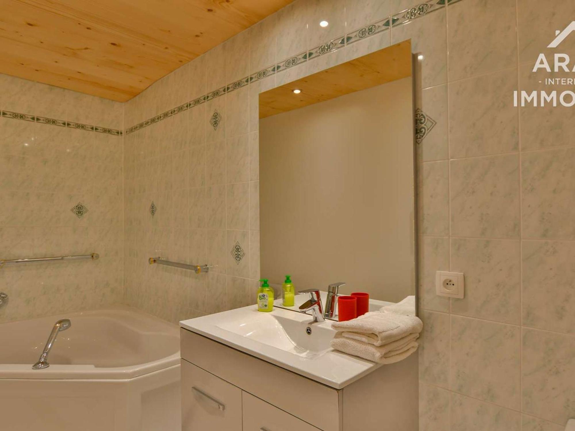 Chalet Le Grand-Bornand, 10 pièces, 18 personnes - FR-1-391-29 Extérieur photo