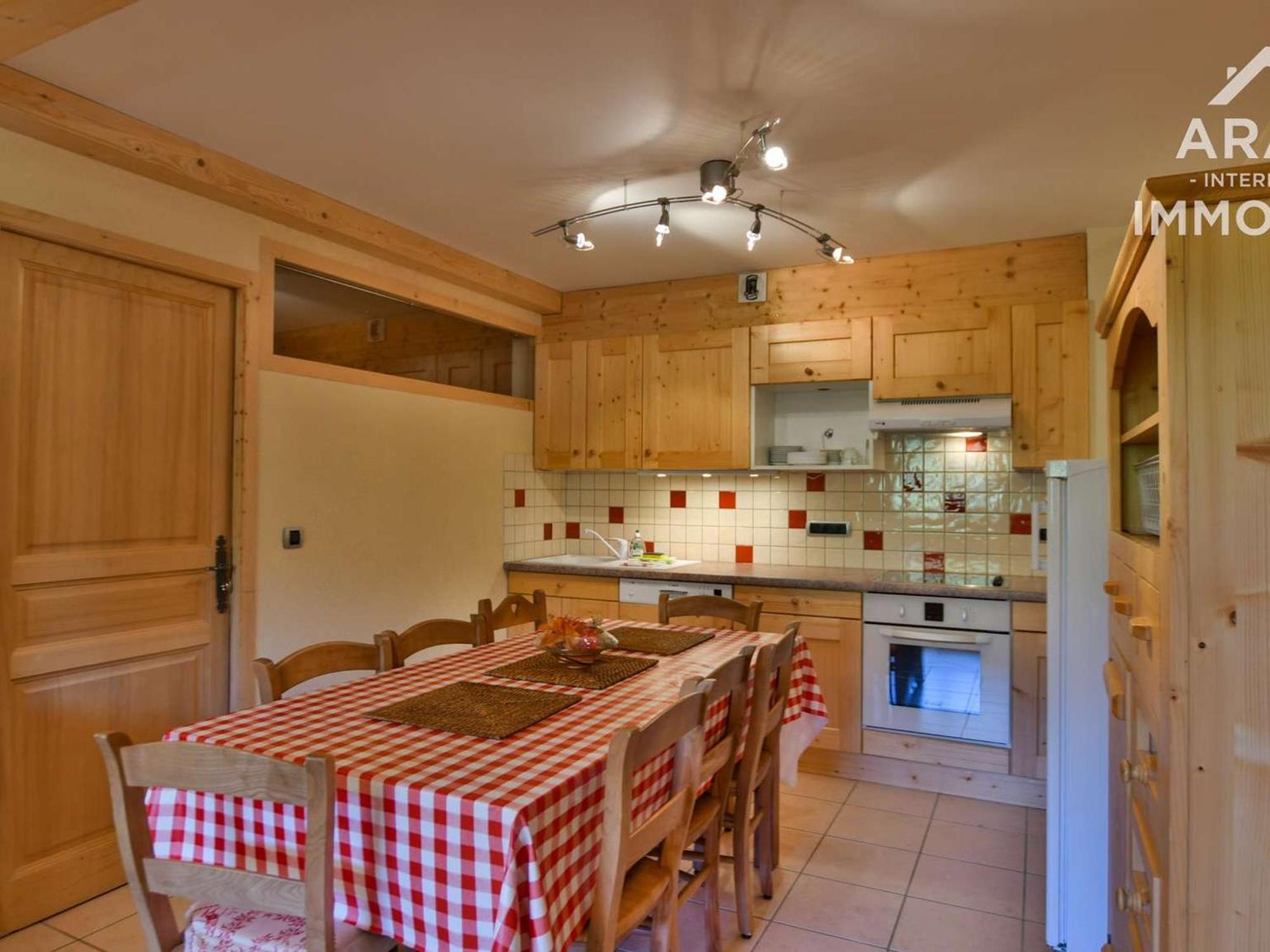 Chalet Le Grand-Bornand, 10 pièces, 18 personnes - FR-1-391-29 Extérieur photo